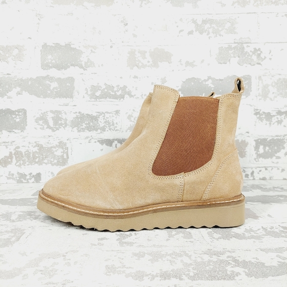 Jack Rogers Other - New Jack Rogers Girls Coco Suede Leather Chelsea Boots A405